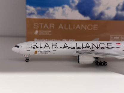 Boeing 777-300 Singapore Airlines – Phoenix Models 1:400