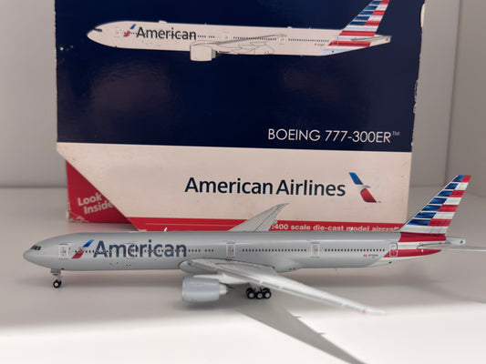 Boeing 777-300ER American Airlines – Gemini Jets 1:400