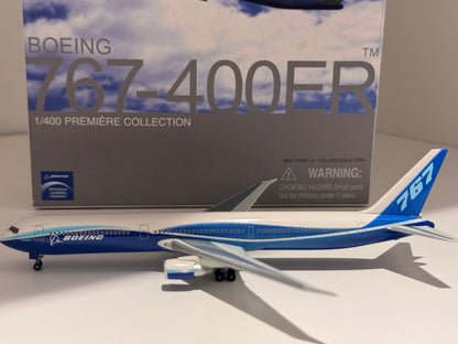Boeing 767-400ER Boeing Company – Dragon Wings 1:400