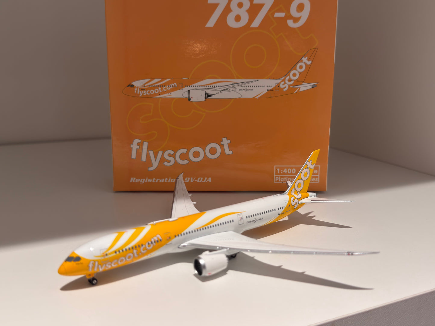 Boeing 787-9 Scoot – Phoenix Models 1:400