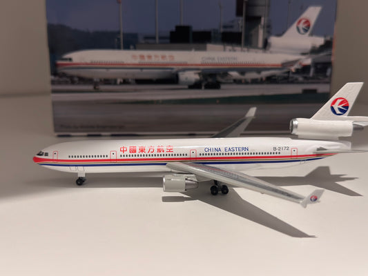McDonnell Douglas MD-11 China Eastern – Dragon Wings 1:400