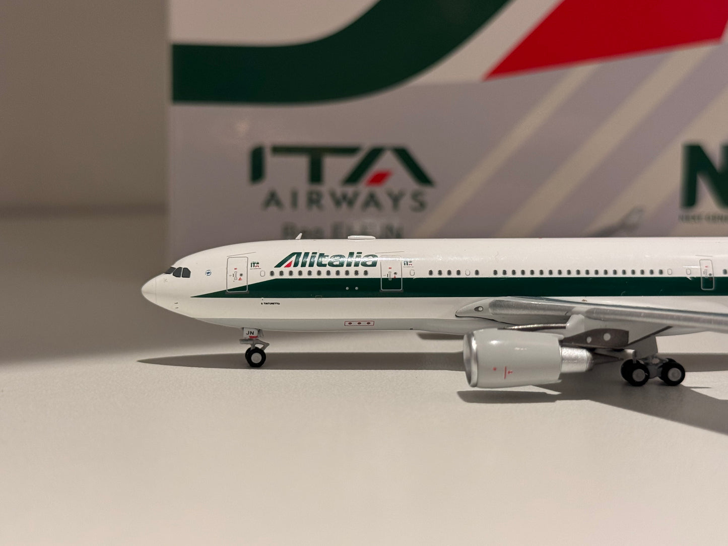 Airbus A330-200 ITA Airways (Livery Alitalia) – NG Models 1:400