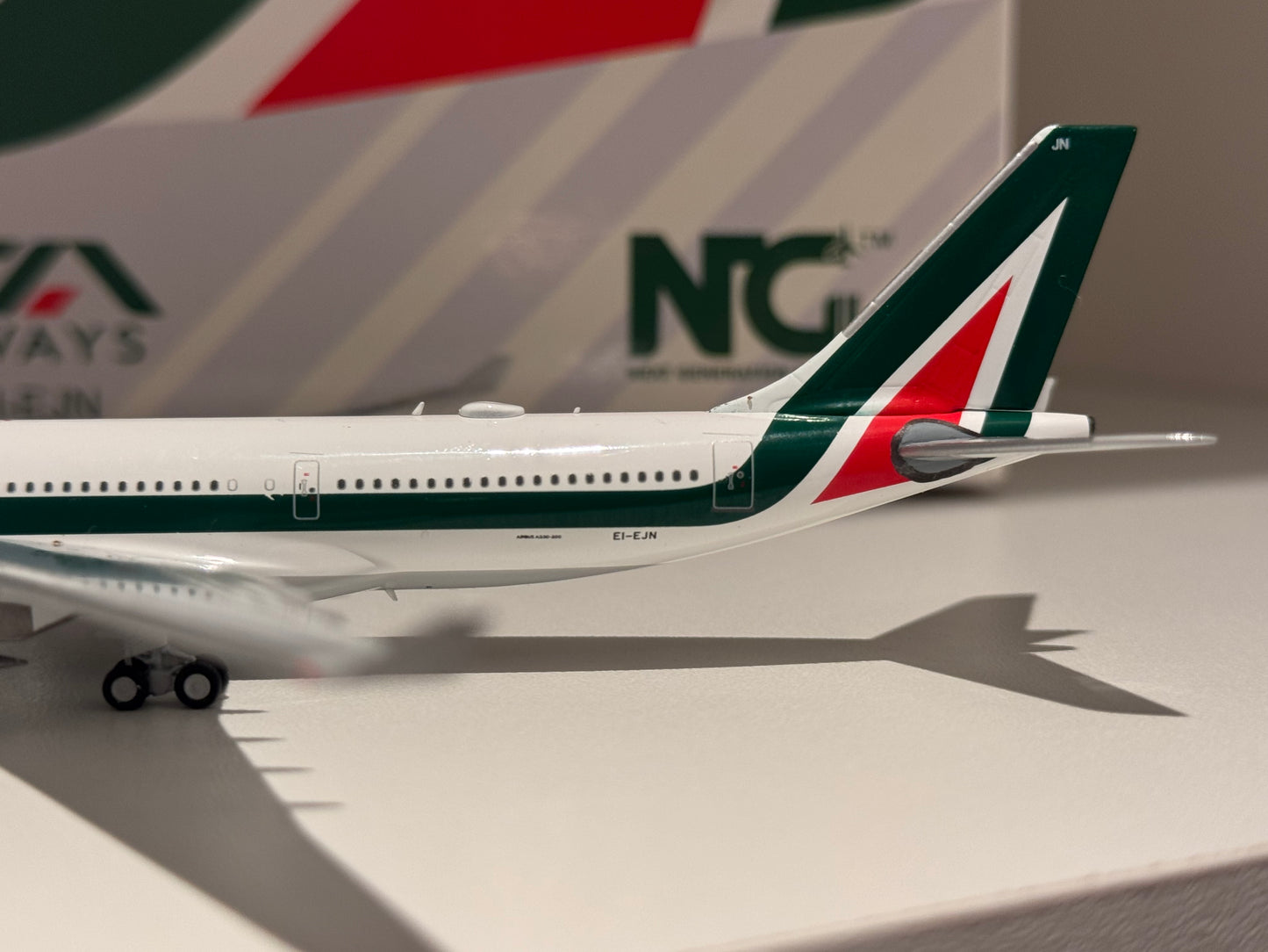 Airbus A330-200 ITA Airways (Livery Alitalia) – NG Models 1:400