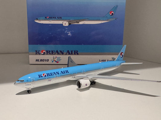 Boeing 777-300ER Korean Air (Visit Korea Year) – Phoenix Models 1:400