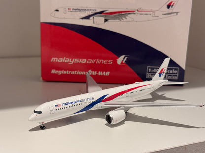 Airbus A350-900 Malaysia Airlines – Gemini Jets 1:400
