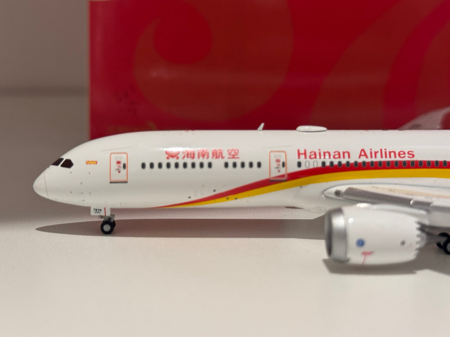 Boeing 787-9 Hainan Airlines – JC Wings 1:400