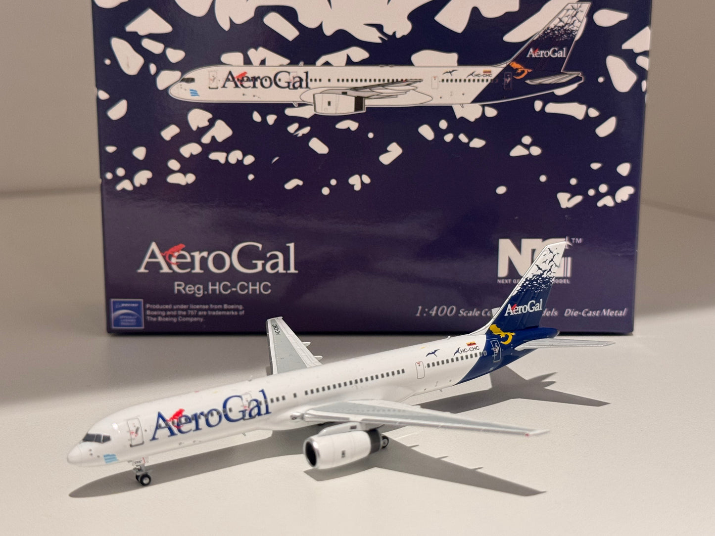 Boeing 757-200 Aerogal – NG Models 1:400