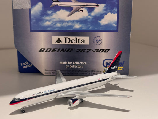 Boeing 767-300 Delta Air Lines – Gemini Jets 1:400