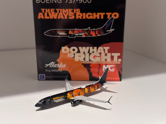 Boeing 737-900 Alaska Airlines “Do What Is Right” – NG Models 1:400