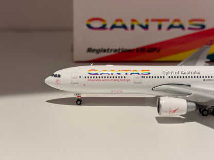Airbus A330-300 Qantas – Phoenix Models 1:400
