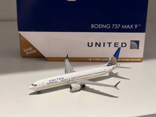Boeing 737 MAX 9 United Airlines – Gemini Jets 1:400