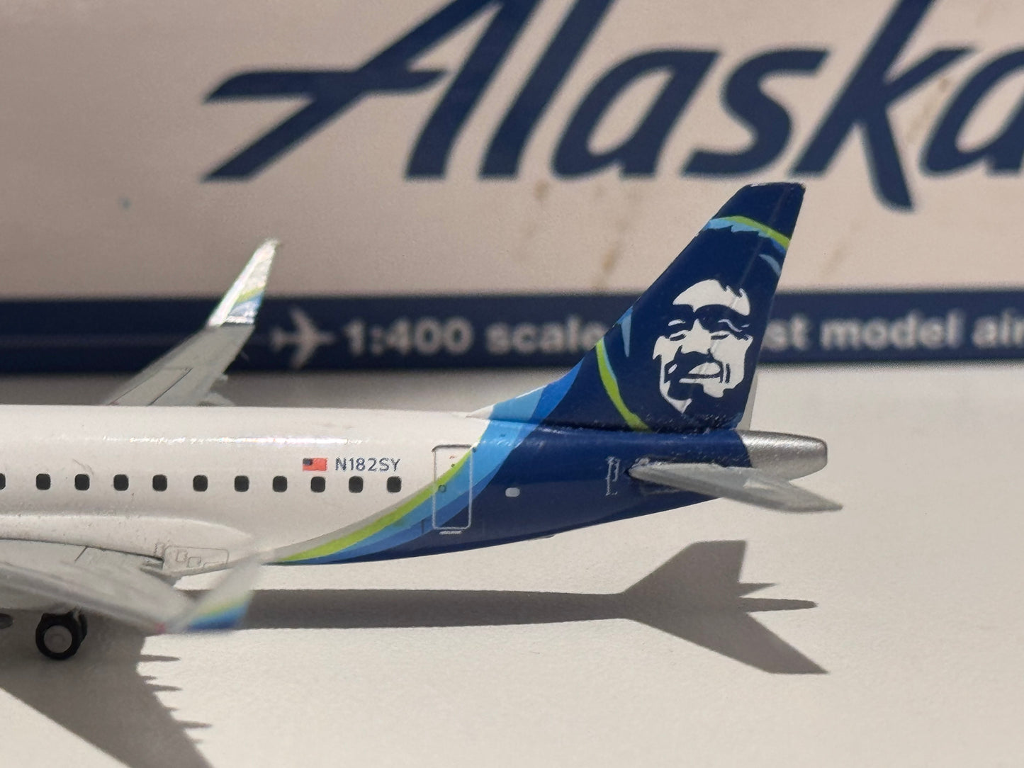 Embraer E175 Alaska Airlines – Gemini Jets 1:400