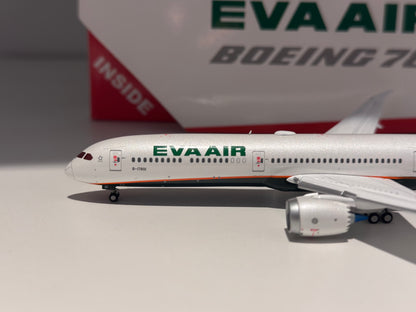 Boeing 787-10 EVA Air (Flaps Down) – AlbatroZ Models 1:400