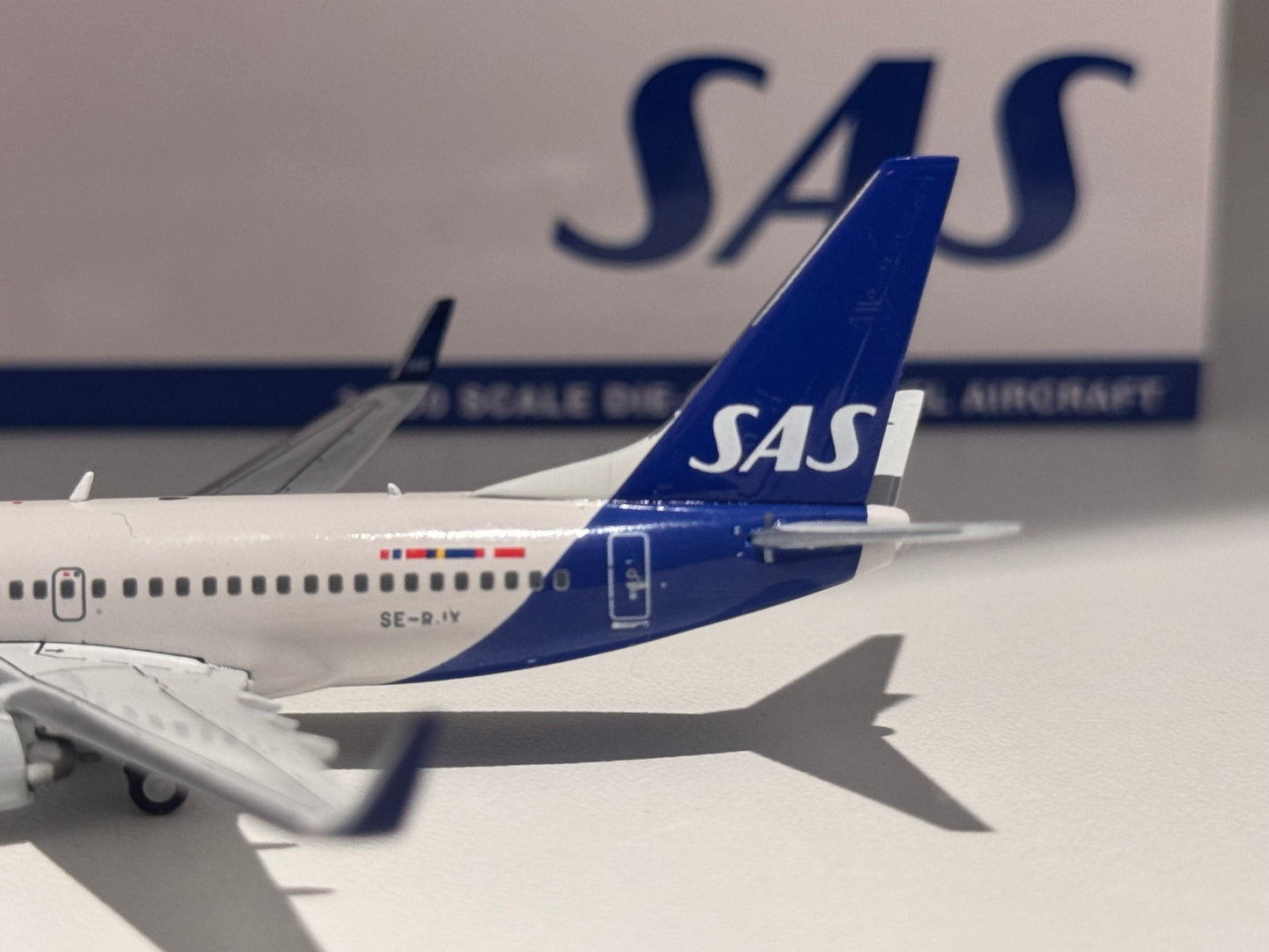 Boeing 737-700 Scandinavian Airlines (SAS) – Gemini Jets 1:400